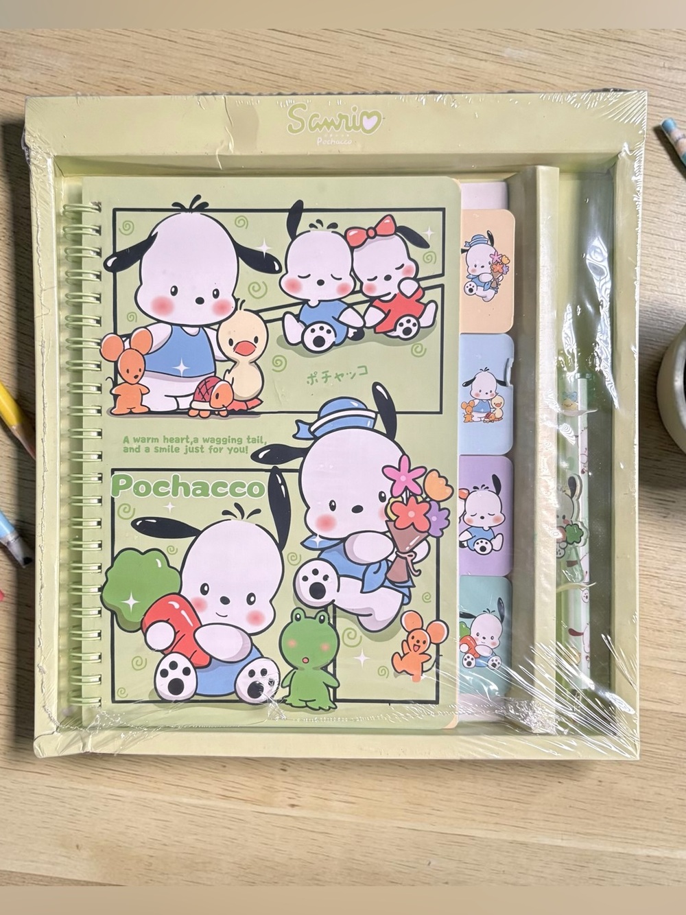 Green Pochacco Notebook & Pen Set